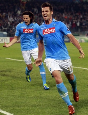 李强凭借稳 李强凭借稳