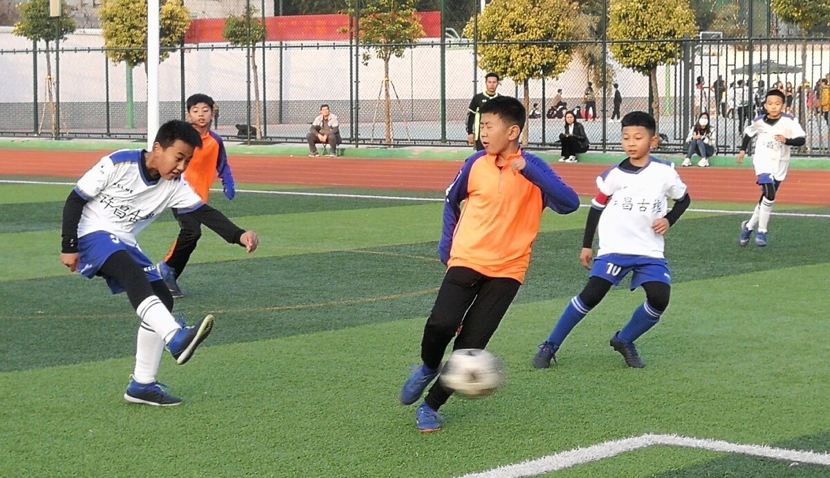 一记势大力 一记势大力