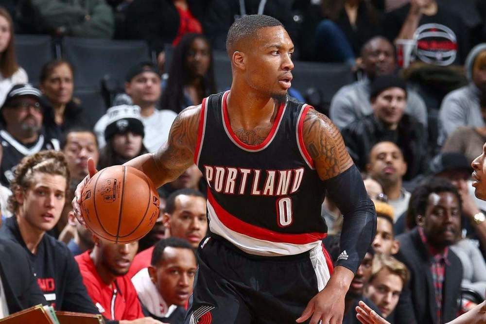 他还通过商 他还通过商